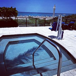 Ritz Carlton Luxurious Residence On Singer Island